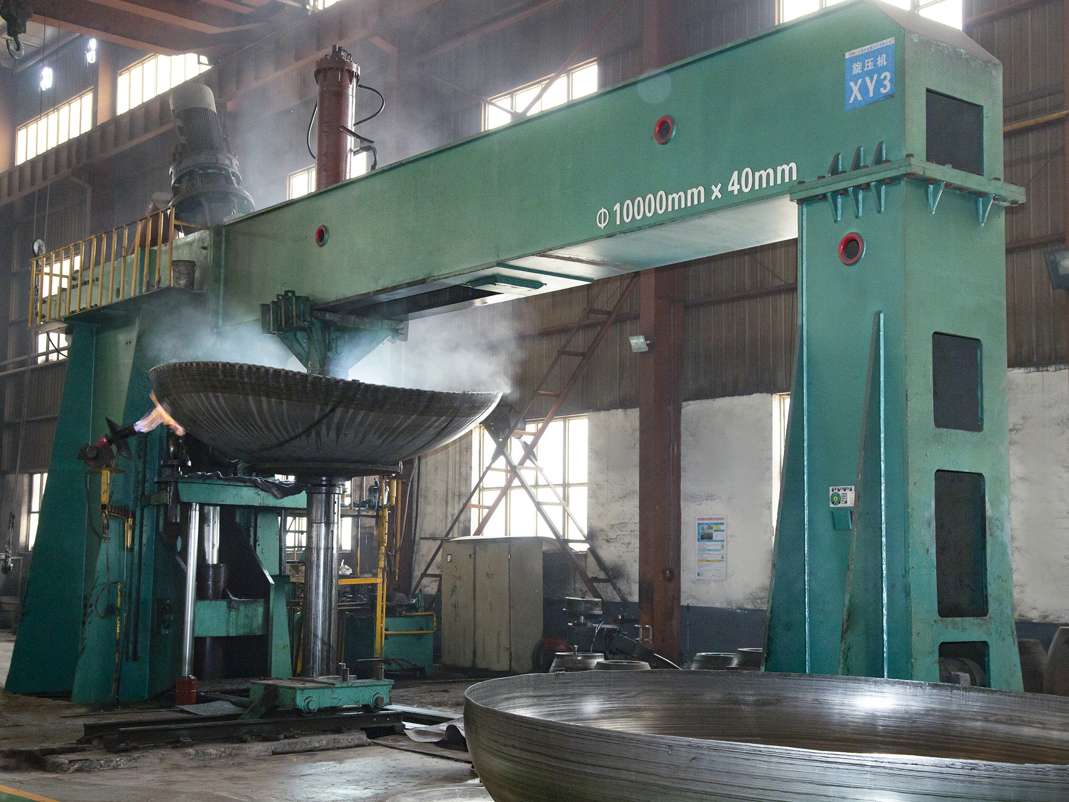 10米旋壓機(jī) 10米旋壓機(jī)